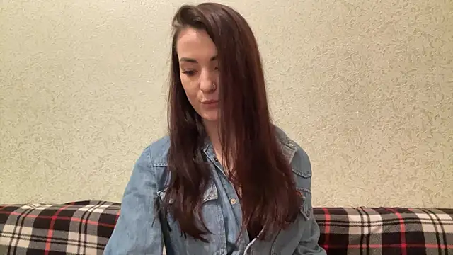 Madisonlovx online show from April 2026 07:11:02 PM