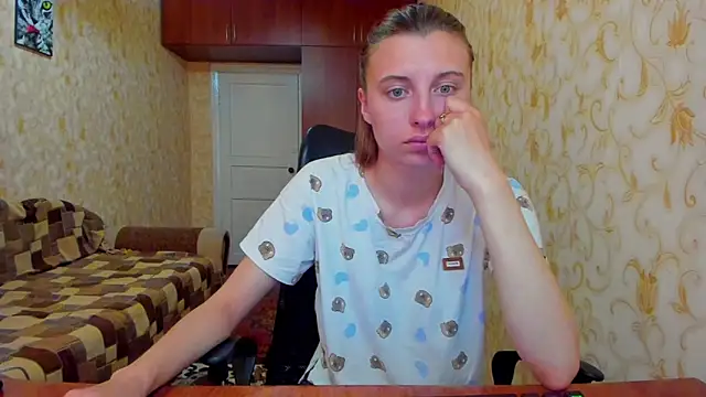 MilaShka29 online show from June 2026 07:28:02 AM
