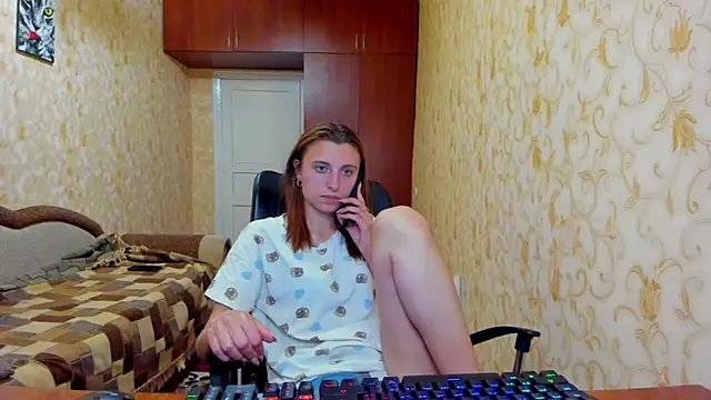MilaShka29 online show from June 2026 07:55:01 PM