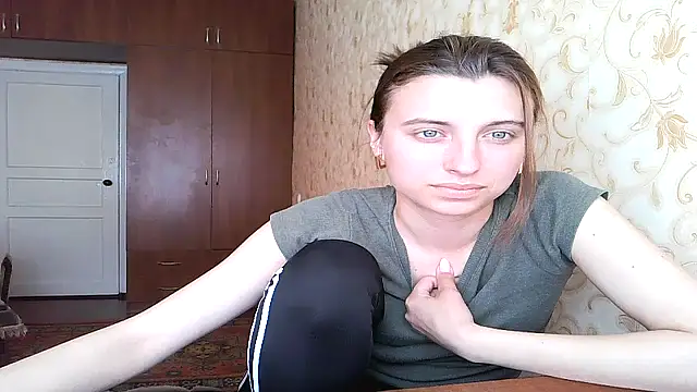 MilaShka29 online show from May 2026 08:50:02 AM