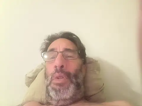visualizechat online show from April 2026 12:37:02 AM