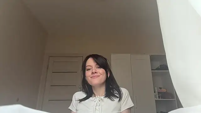 YourChristine online show from April 2026 12:29:02 PM