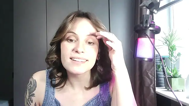 shy Miracle online show from May 2026 01:58:02 PM