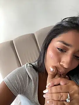 Snapshot of SaryJonex chatting on July 2026 03:09:02 PM SaryJonex online show from July 2026 03:09:02 PM
