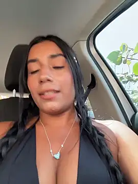 Snapshot of SaryJonex chatting on May 2026 05:51:01 PM SaryJonex online show from May 2026 05:51:01 PM