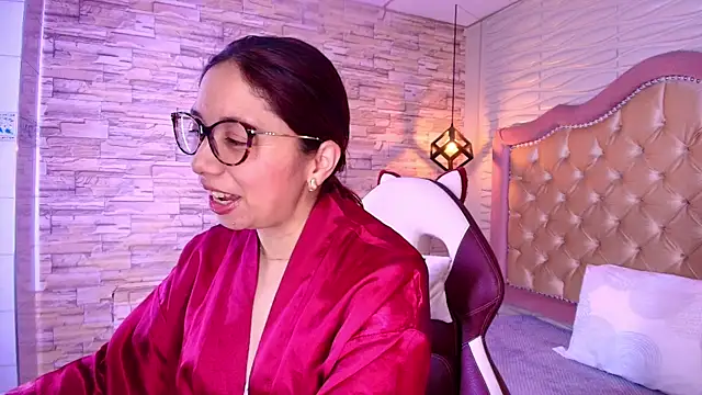 stephaniesun  online show from July 2026 12:57:02 PM