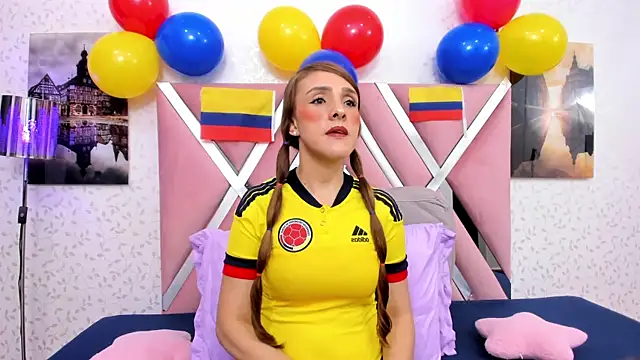 Nicoll 89 online show from June 2026 12:33:01 PM