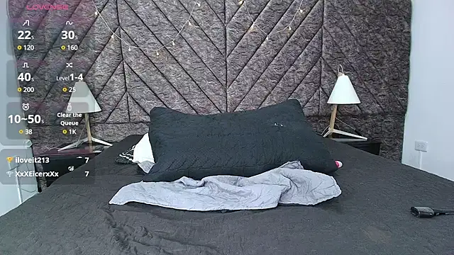 DemonFoxx online show from May 2026 04:04:02 PM