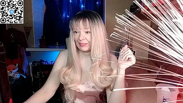 Fluffy Duffy962 online show from June 2026 08:13:01 PM