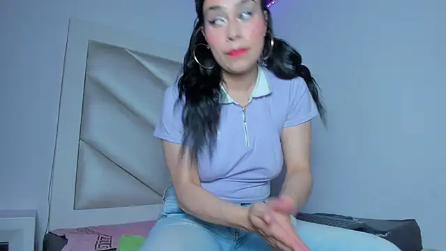 Valentina js online show from June 2026 08:47:02 PM