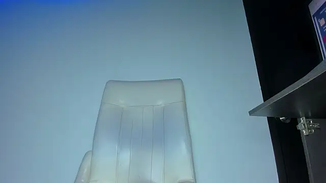 Valentina js online show from May 2026 01:57:16 AM