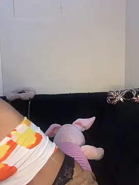 PEACHWAV3 online show from June 2026 11:48:01 AM
