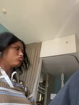 PEACHWAV3 online show from July 2026 10:37:02 AM