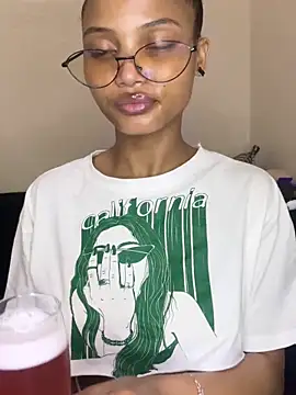 PEACHWAV3 online show from June 2026 06:53:02 PM