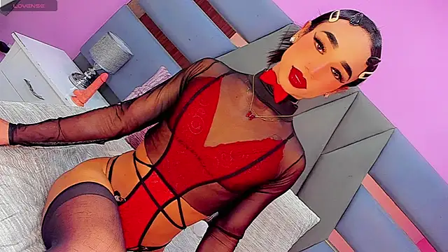 sexyjessicamistres online show from April 2026 08:35:01 PM