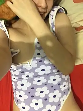 lolacute69  online show from April 2026 09:19:01 PM