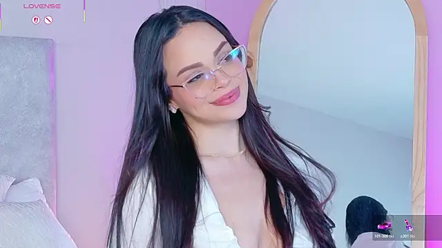Snapshot of MaddisonEvanss chatting on May 2026 01:57:16 AM MaddisonEvanss online show from May 2026 01:57:16 AM