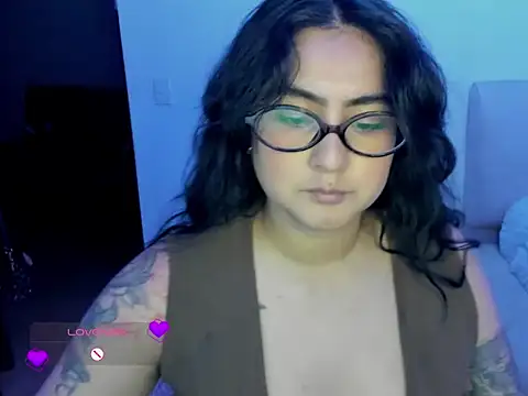 ViolettaKai online show from July 2026 03:04:01 AM
