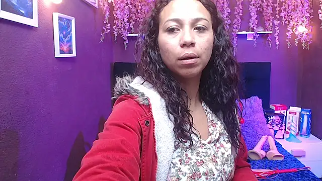 Snapshot of monik299 chatting on April 2026 01:15:02 PM monik299 online show from April 2026 01:15:02 PM