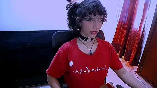 Snapshot of Nyxxei chatting on May 2026 08:26:02 PM Nyxxei online show from May 2026 08:26:02 PM