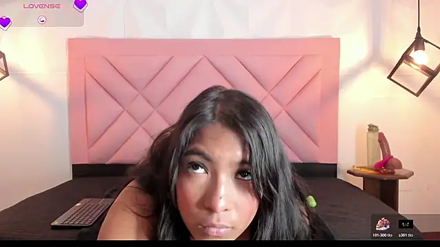 Snapshot of isa_cute_1 chatting on June 2026 07:34:02 PM isa cute 1 online show from June 2026 07:34:02 PM