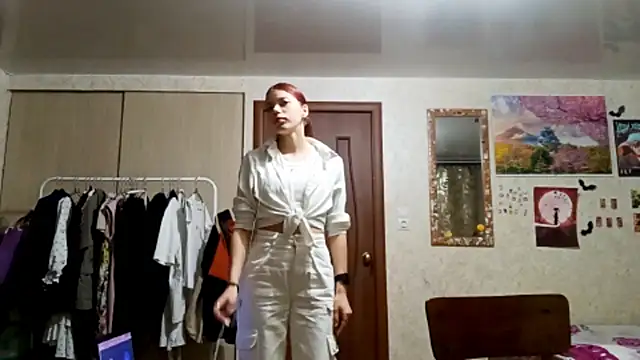 LonaSylvis online show from April 2026 06:31:02 PM