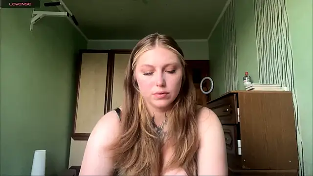 DeannaDorton online show from June 2026 02:12:02 AM