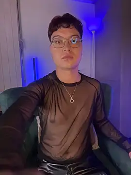 SamaelGarro  online show from April 2026 03:52:01 AM