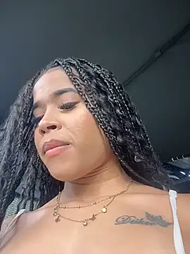Snapshot of EmmaExoticaXXX chatting on July 2026 09:18:01 PM EmmaExoticaXXX online show from July 2026 09:18:01 PM