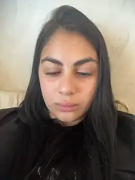 LilyLovell online show from June 2026 12:00:02 PM