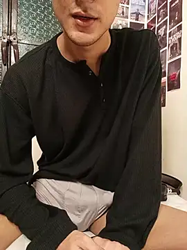 Snapshot of skinny_raj chatting on August 2026 08:36:01 PM skinny raj online show from August 2026 08:36:01 PM