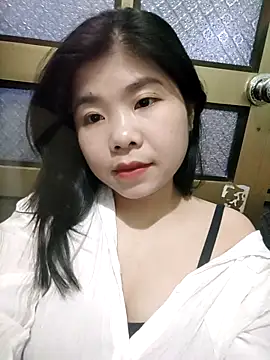 Snapshot of Ayti01 chatting on May 2026 05:56:02 AM Ayti01 online show from May 2026 05:56:02 AM