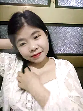 Snapshot of Ayti01 chatting on May 2026 05:43:01 AM Ayti01 online show from May 2026 05:43:01 AM