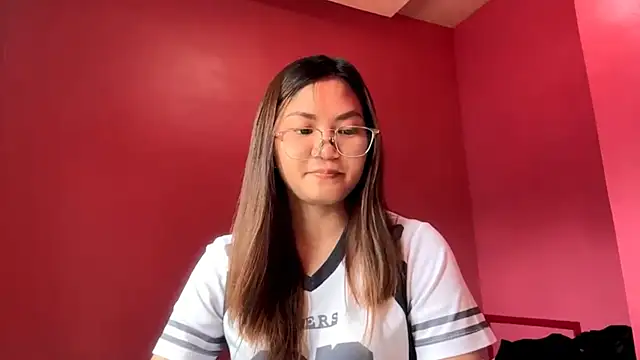 AliseSchiller online show from April 2026 06:05:02 AM