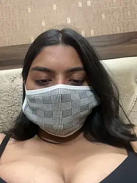 Riyacum4u online show from April 2026 08:27:02 AM