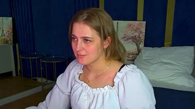 EllaBells online show from May 2026 10:18:01 AM