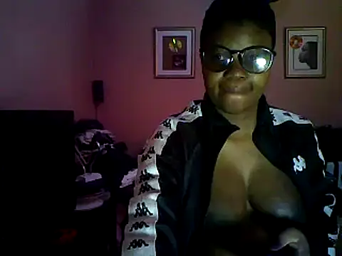 Snapshot of Hotboobs27 chatting on June 2026 08:03:01 AM Hotboobs27 online show from June 2026 08:03:01 AM