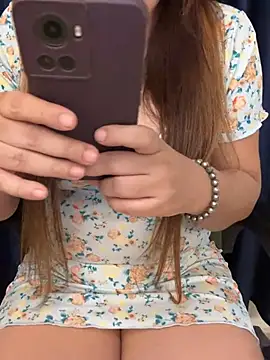 Snapshot of Naughty-Shreenn chatting on June 2026 10:15:01 PM Naughty-Shreenn online show from June 2026 10:15:01 PM