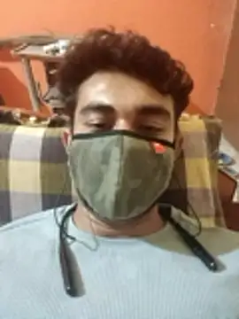 D-n-n-y69 online show from April 2026 06:31:02 PM