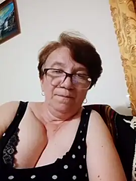 KetQueen101 online show from June 2026 08:13:01 PM