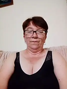 Snapshot of KetQueen101 chatting on June 2026 08:36:01 PM KetQueen101 online show from June 2026 08:36:01 PM