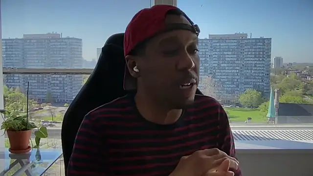 MeechieMoney online show from April 2026 02:19:01 PM