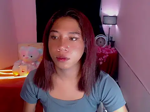 URsexyLylia online show from May 2026 10:05:01 PM