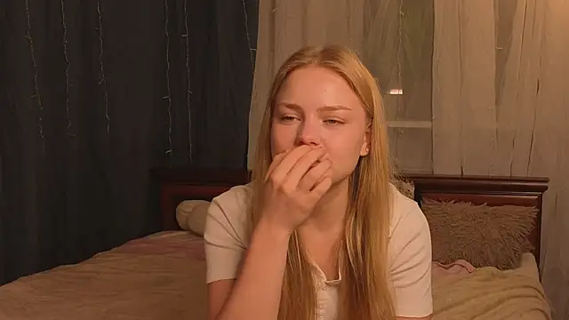 LavonaMadlem online show from June 2026 09:19:01 PM