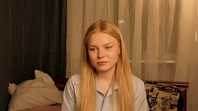 LavonaMadlem online show from May 2026 09:15:02 PM