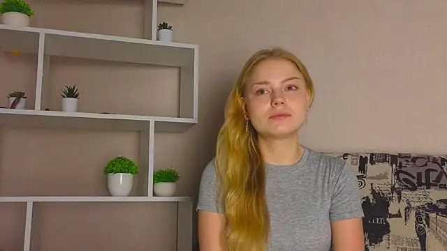 LavonaMadlem online show from June 2026 09:34:02 PM