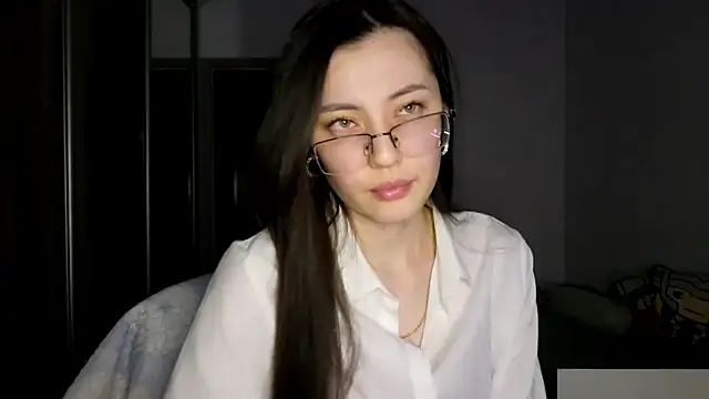 AshleyTropiano online show from May 2026 03:31:02 PM