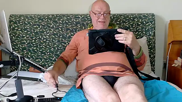 KinkCentral online show from June 2026 08:00:02 AM