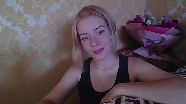 Snapshot of Softy_Aura_ chatting on July 2026 10:33:02 AM Softy Aura online show from July 2026 10:33:02 AM