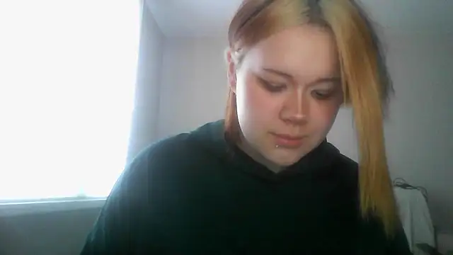 Amanda Mia  online show from June 2026 05:23:02 AM